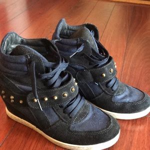 High top navy suede sneakers